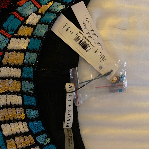 Alice and Olivia multi color crop top - Picture 2 of 3